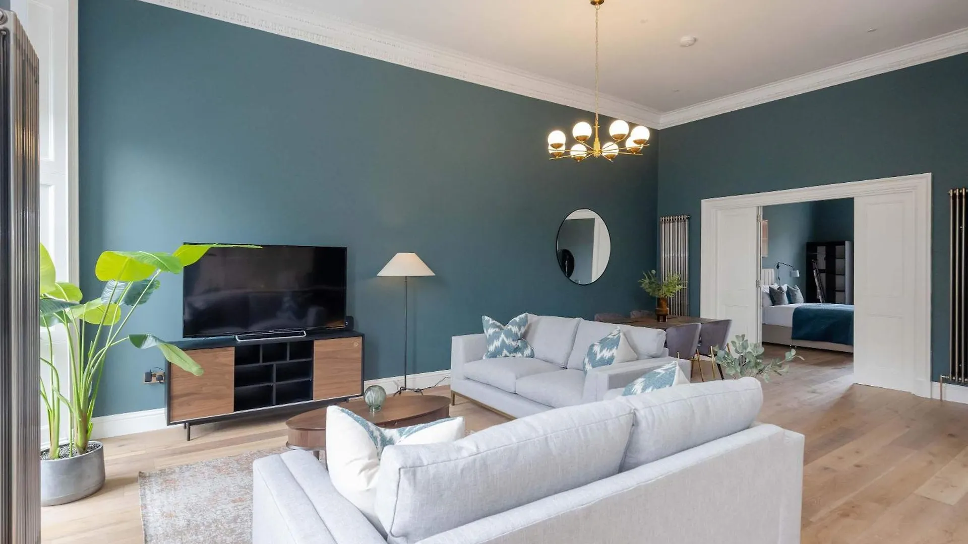 Dragon Suites Luxury Serviced Apartments At Albyn Place Edinburgh