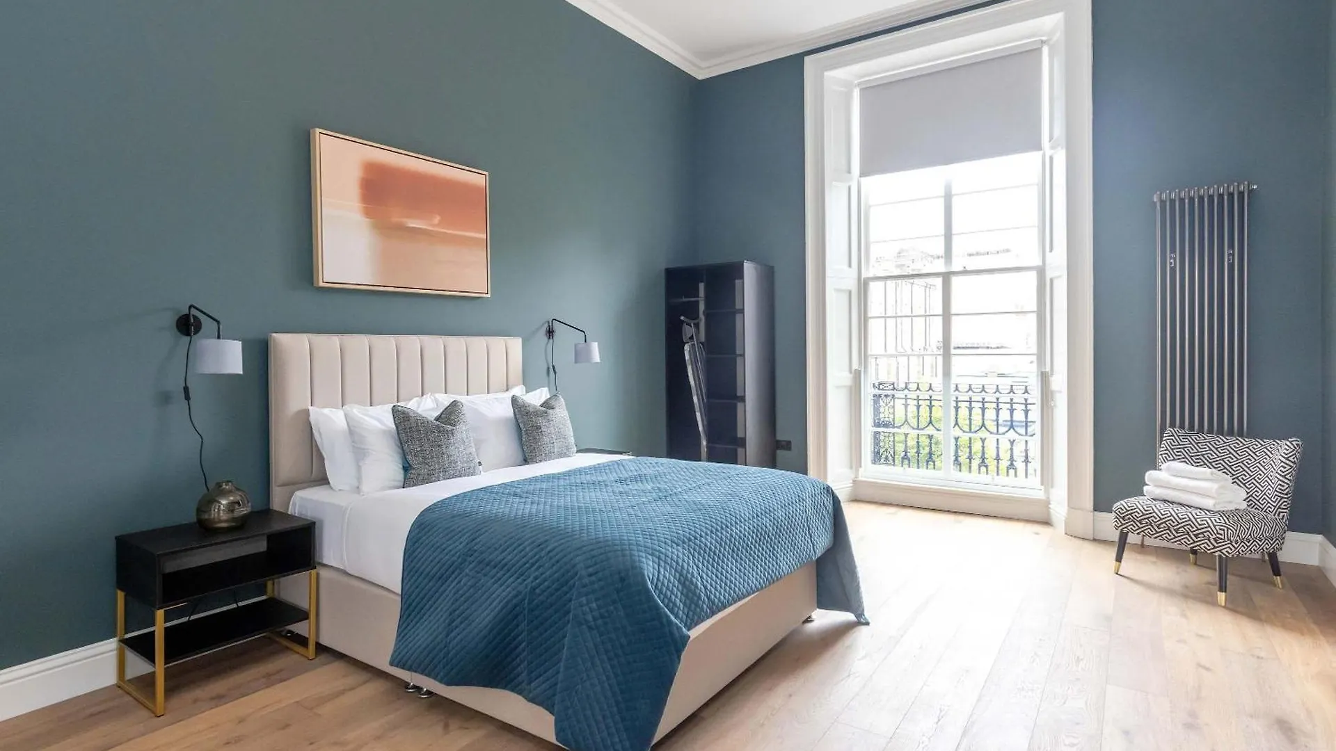 Dragon Suites Luxury Serviced Apartments At Albyn Place Edinburgh United Kingdom