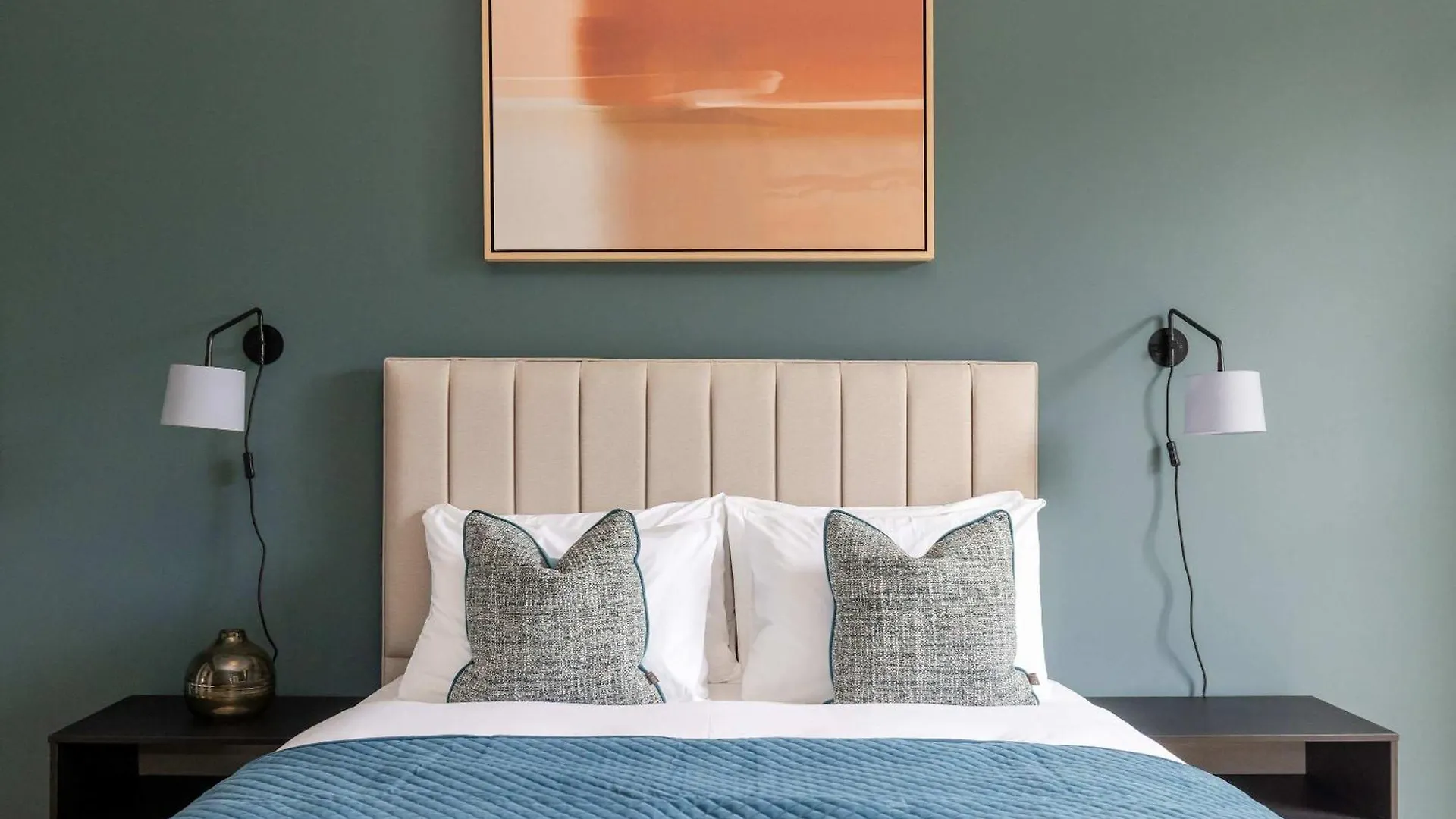 Dragon Suites Luxury Serviced Apartments At Albyn Place contacts